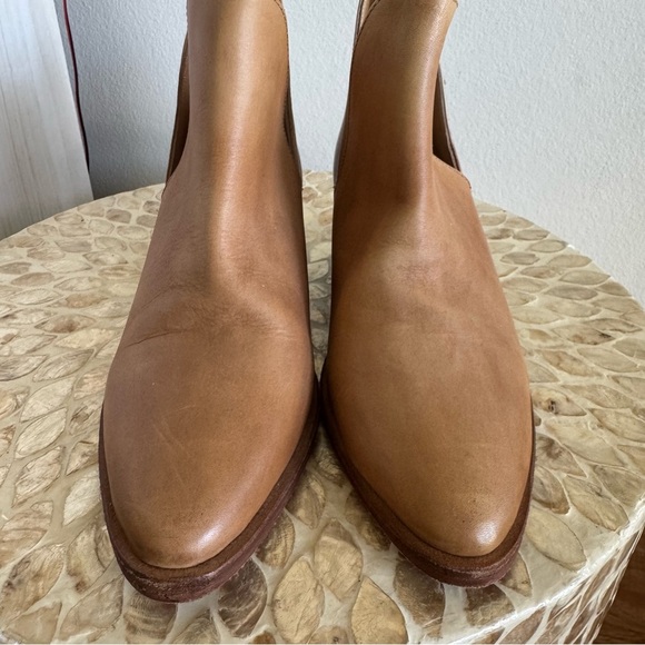 Free People Tan Charm Double V Leather Ankle Boots size 36 - Picture 7 of 10